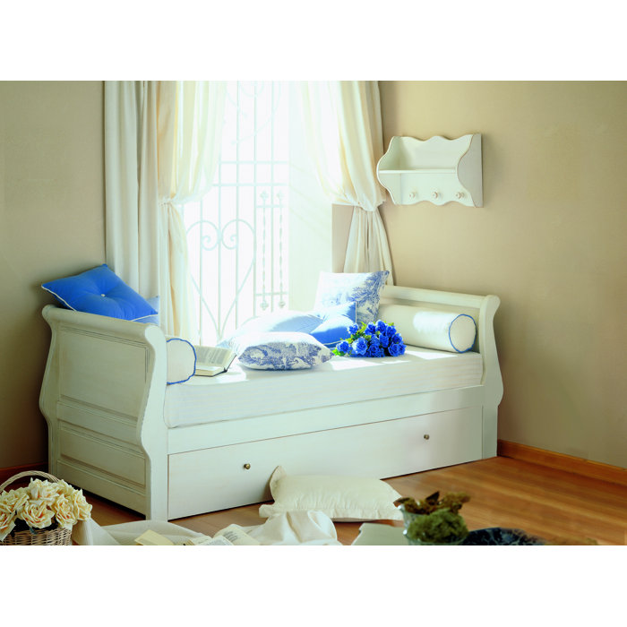 Lily Manor Tagesbett Monterey mit Ausziehbett | Wayfair.de